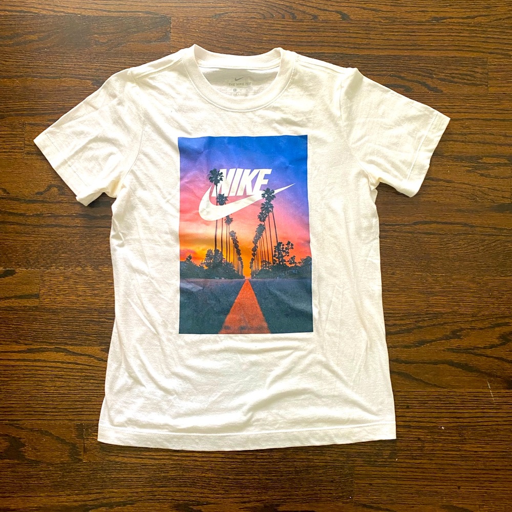 NIKE Graphic tee
